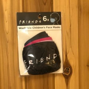 6 “FRIENDS” Children’s Reusable Face Masks